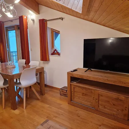 Confort Montagne Et Leman Apartment Thollon-les-Memises